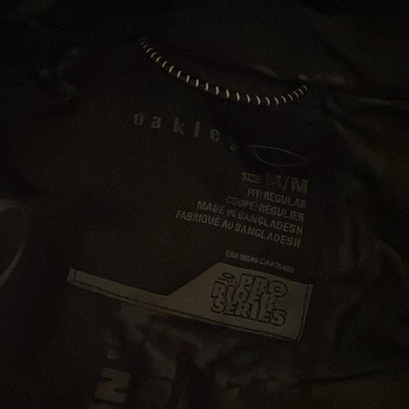 Oakley Pro Rider Series Anorak Women’s snowboard jacket M Black - Picture 7 of 9